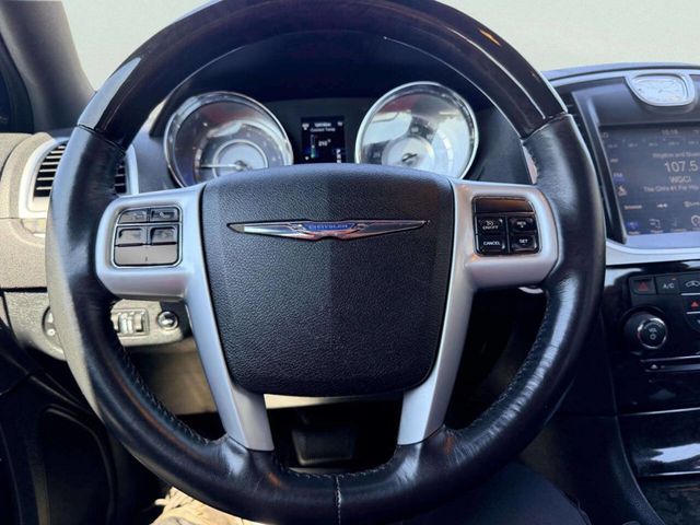 2014 Chrysler 300 4dr Sedan 300C AWD - 23045956 - 27