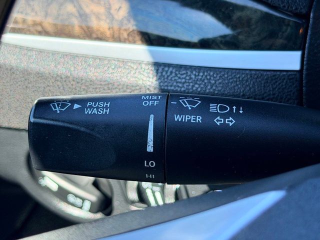 2014 Chrysler 300 4dr Sedan 300C AWD - 23045956 - 30