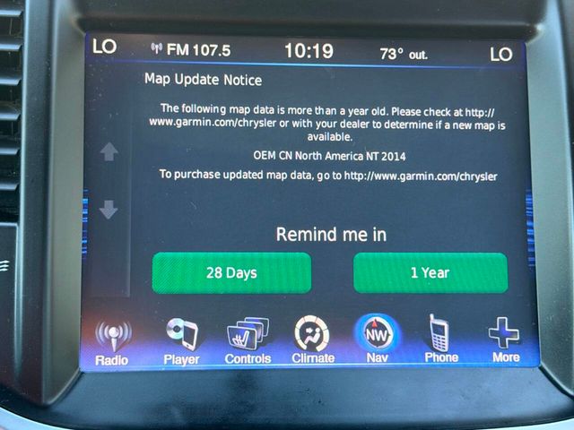 2014 Chrysler 300 4dr Sedan 300C AWD - 23045956 - 37