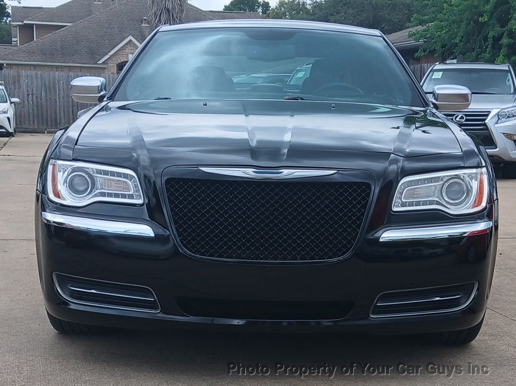 2014 Chrysler 300 4dr Sedan 300C John Varvatos Limited Edition RWD - 22605771 - 1