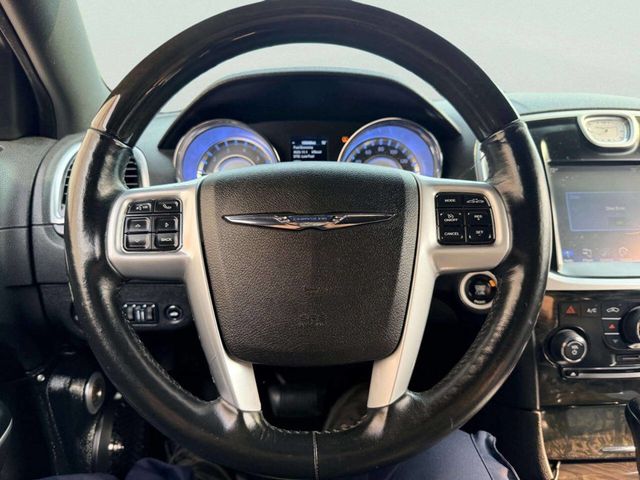 2014 Chrysler 300 4dr Sedan 300C RWD - 23058654 - 30