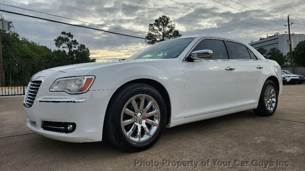 2014 Chrysler 300 4dr Sedan 300C RWD - 22587558 - 0