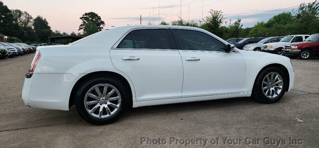 2014 Chrysler 300 4dr Sedan 300C RWD - 22587558 - 9