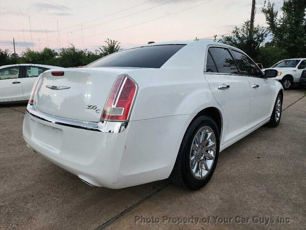 2014 Chrysler 300 4dr Sedan 300C RWD - 22587558 - 10