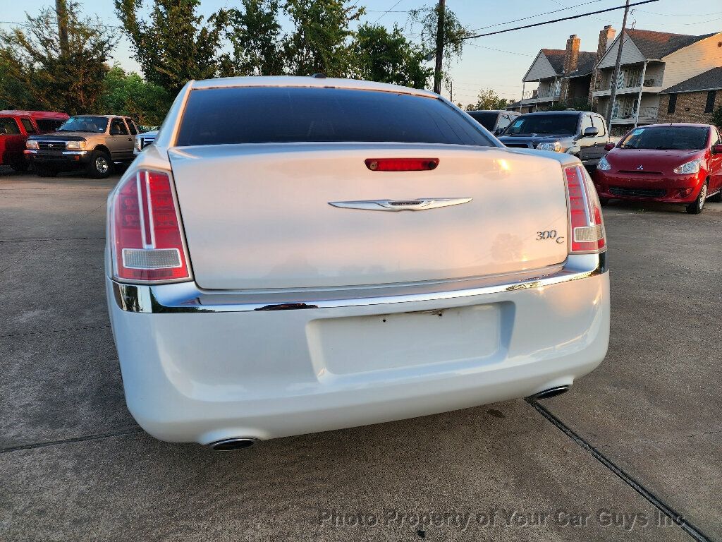 2014 Chrysler 300 4dr Sedan 300C RWD - 22587558 - 12