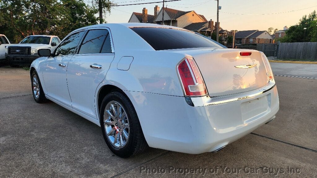 2014 Chrysler 300 4dr Sedan 300C RWD - 22587558 - 14