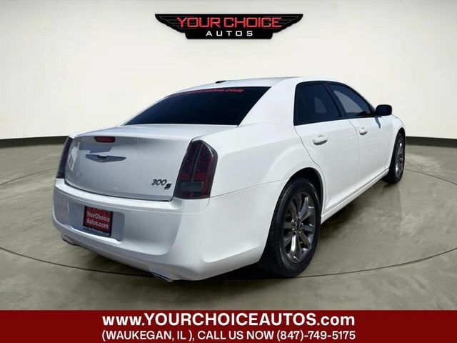 2014 Chrysler 300 4dr Sedan 300S AWD - 23010045 - 4