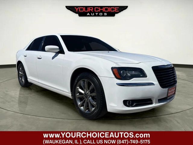 2014 Chrysler 300 4dr Sedan 300S AWD - 23010045 - 6
