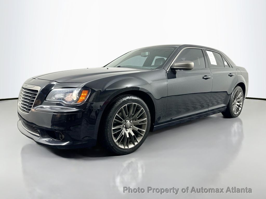 2014 Chrysler 300C 300C John Varvatos Limited Edition - 22563394 - 39