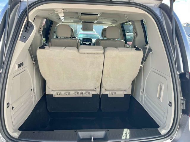 2014 Chrysler Town & Country 4dr Wagon Limited - 22981366 - 16