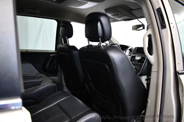 2014 Chrysler Town & Country 4dr Wagon Touring - 23046900 - 14
