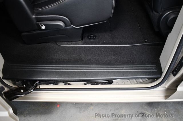 2014 Chrysler Town & Country 4dr Wagon Touring - 23046900 - 17