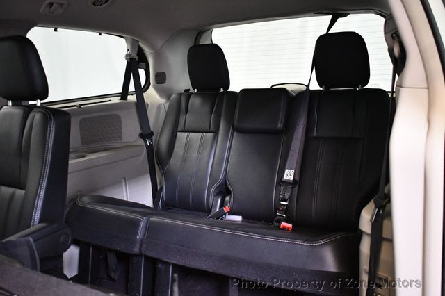 2014 Chrysler Town & Country 4dr Wagon Touring - 23046900 - 20