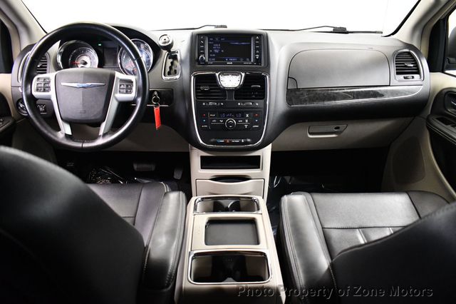 2014 Chrysler Town & Country 4dr Wagon Touring - 23046900 - 26