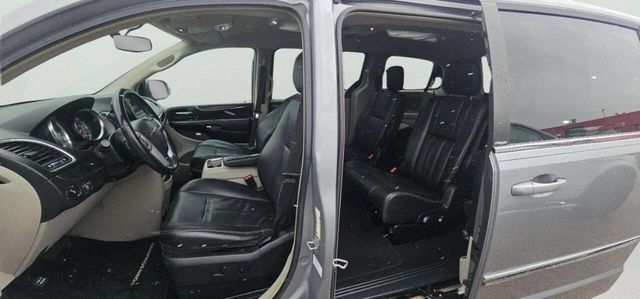 2014 Chrysler Town & Country 4dr Wagon Touring - 22997901 - 6