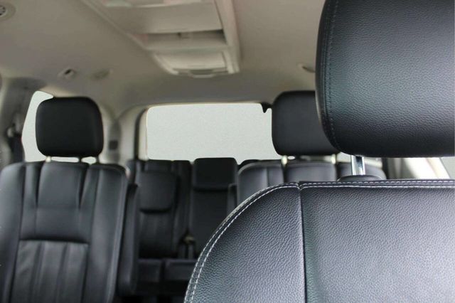 2014 Chrysler Town & Country 4dr Wagon Touring - 23030333 - 6