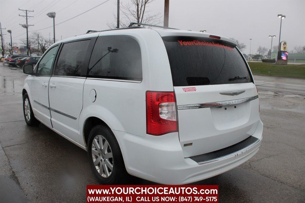 2014 Chrysler Town & Country 4dr Wagon Touring - 22387639 - 6