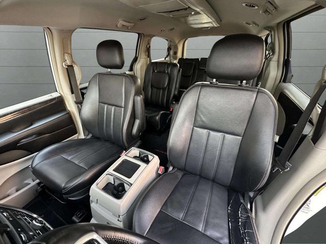 2014 Chrysler Town & Country 4dr Wagon Touring - 22934153 - 15