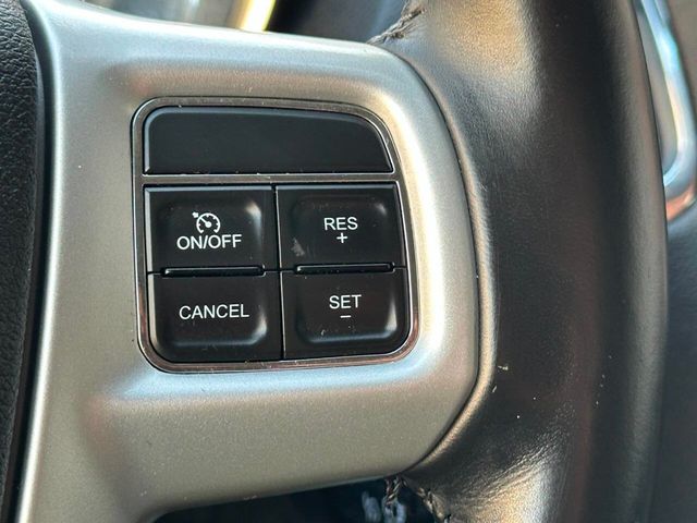 2014 Chrysler Town & Country 4dr Wagon Touring - 22934153 - 37