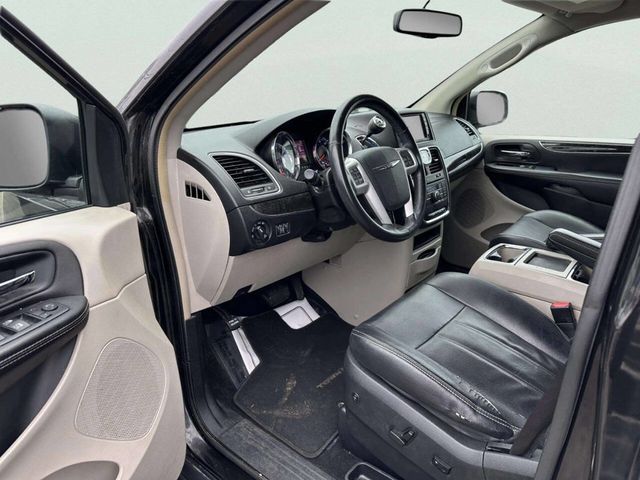 2014 Chrysler Town & Country 4dr Wagon Touring - 22968925 - 11