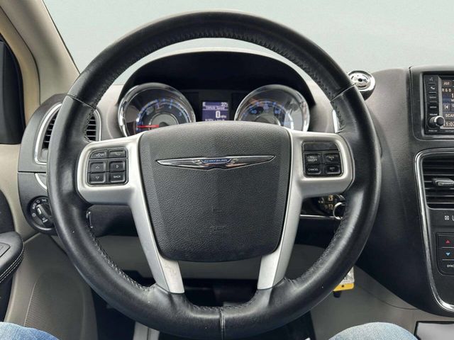 2014 Chrysler Town & Country 4dr Wagon Touring - 22968925 - 21