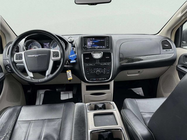 2014 Chrysler Town & Country 4dr Wagon Touring - 22968925 - 33