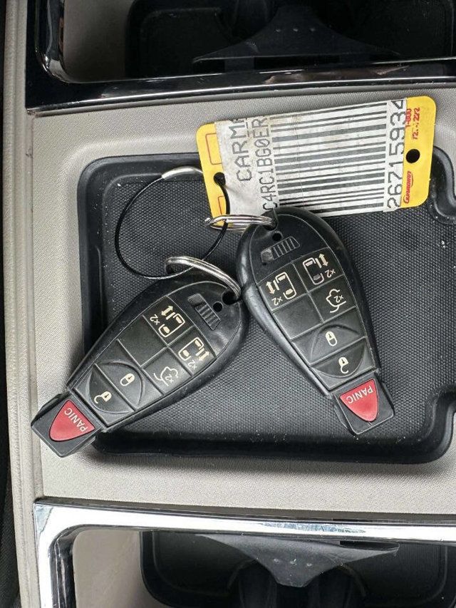 2014 Chrysler Town & Country 4dr Wagon Touring - 22968925 - 36