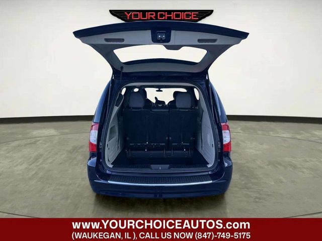 2014 Chrysler Town & Country 4dr Wagon Touring - 23053546 - 13