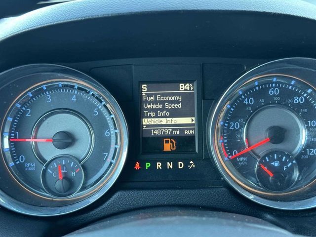 2014 Chrysler Town & Country 4dr Wagon Touring - 23053546 - 26
