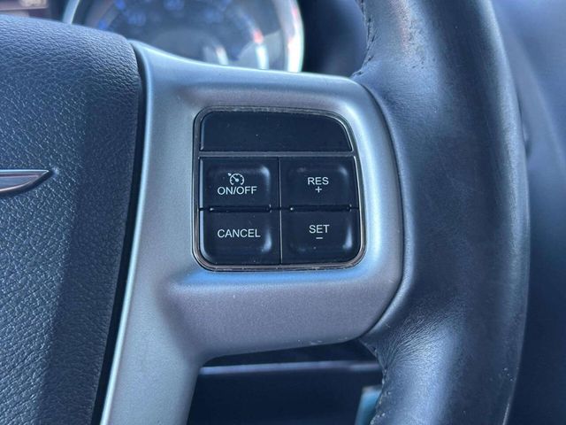 2014 Chrysler Town & Country 4dr Wagon Touring - 23053546 - 29