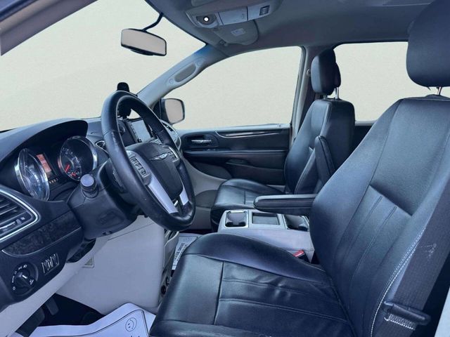 2014 Chrysler Town & Country 4dr Wagon Touring - 23053546 - 8