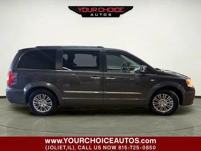 2014 Chrysler Town & Country 4dr Wagon Touring-L 30th Anniversary - 22959746 - 10