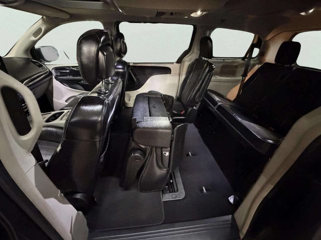 2014 Chrysler Town & Country 4dr Wagon Touring-L 30th Anniversary - 22959746 - 23