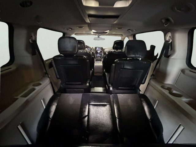 2014 Chrysler Town & Country 4dr Wagon Touring-L 30th Anniversary - 22959746 - 8