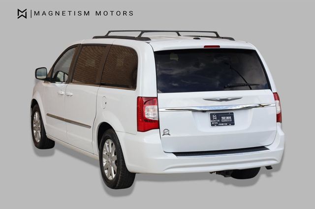 2014 Chrysler Town & Country Touring - 23034650 - 6