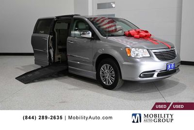 2014 Chrysler Town & Country - 2C4RC1CG9ER285954