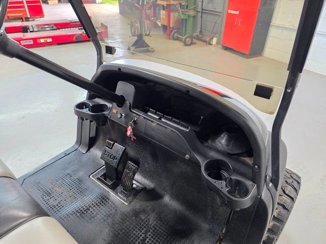 2014 CLUBCAR PRECEDENT i2 ELECTRIC w/ ERIC CHARGING SYSTEM  - 23033801 - 13