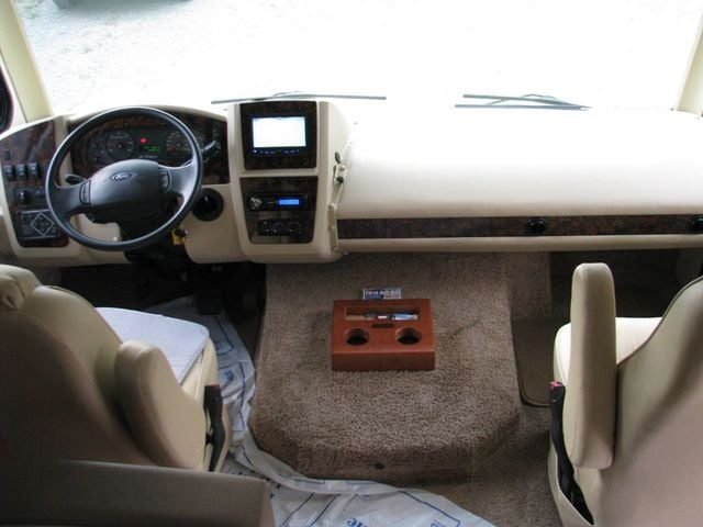 2014 Coachman Mirada Coachman Mirado 29DSSE 2 Slides - 21522711 - 11