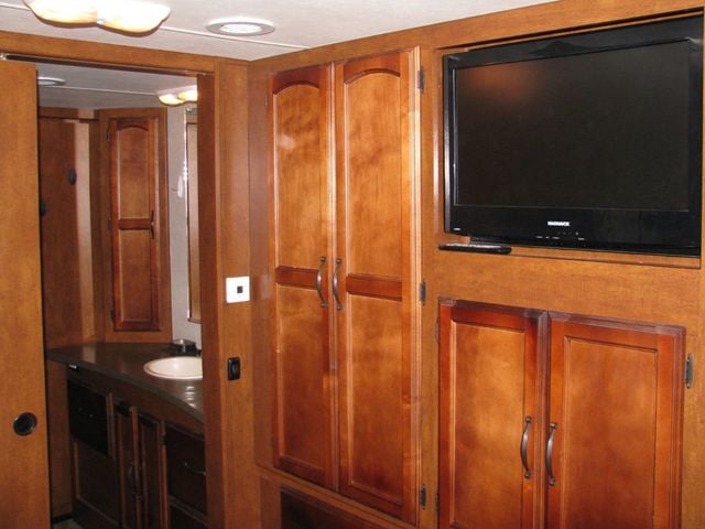 2014 Coachman Mirada Coachman Mirado 29DSSE 2 Slides - 21522711 - 26