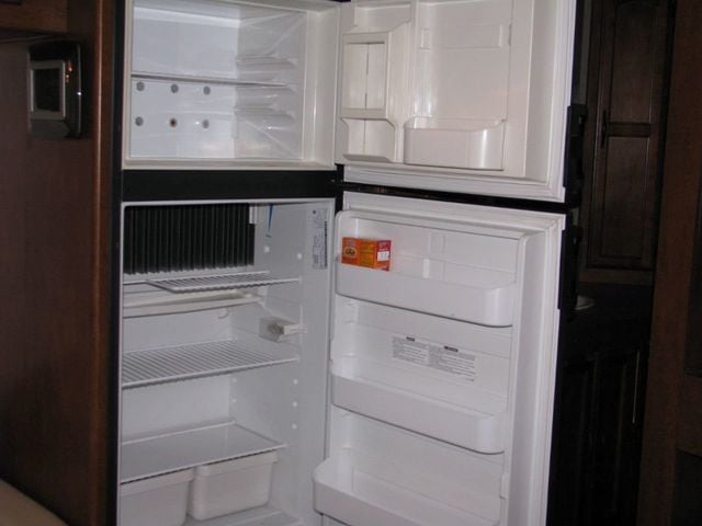 2014 Coachman Mirada Coachman Mirado 29DSSE 2 Slides - 21522711 - 31