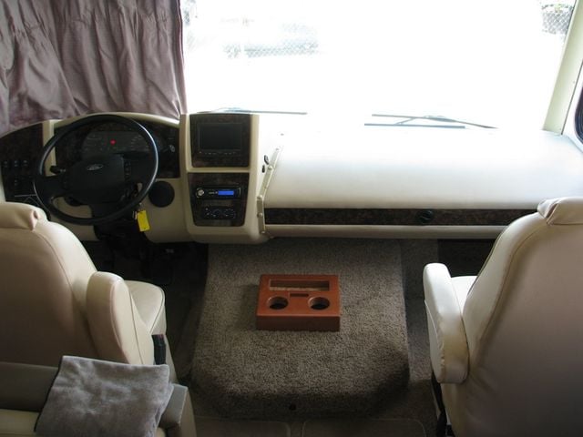 2014 Coachman Mirada Coachman Mirado 29DSSE 2 Slides - 21522711 - 37