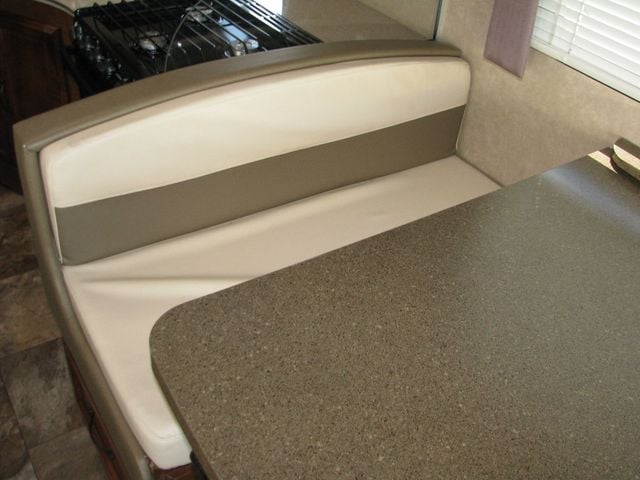 2014 Coachman Mirada Coachman Mirado 29DSSE 2 Slides - 21522711 - 38