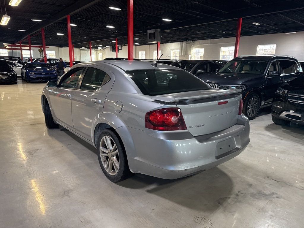 2014 Dodge Avenger 4dr Sedan SE - 22975677 - 4