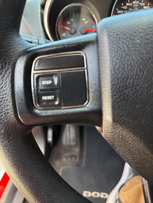2014 Dodge Avenger 4dr Sedan SE - 22890804 - 28