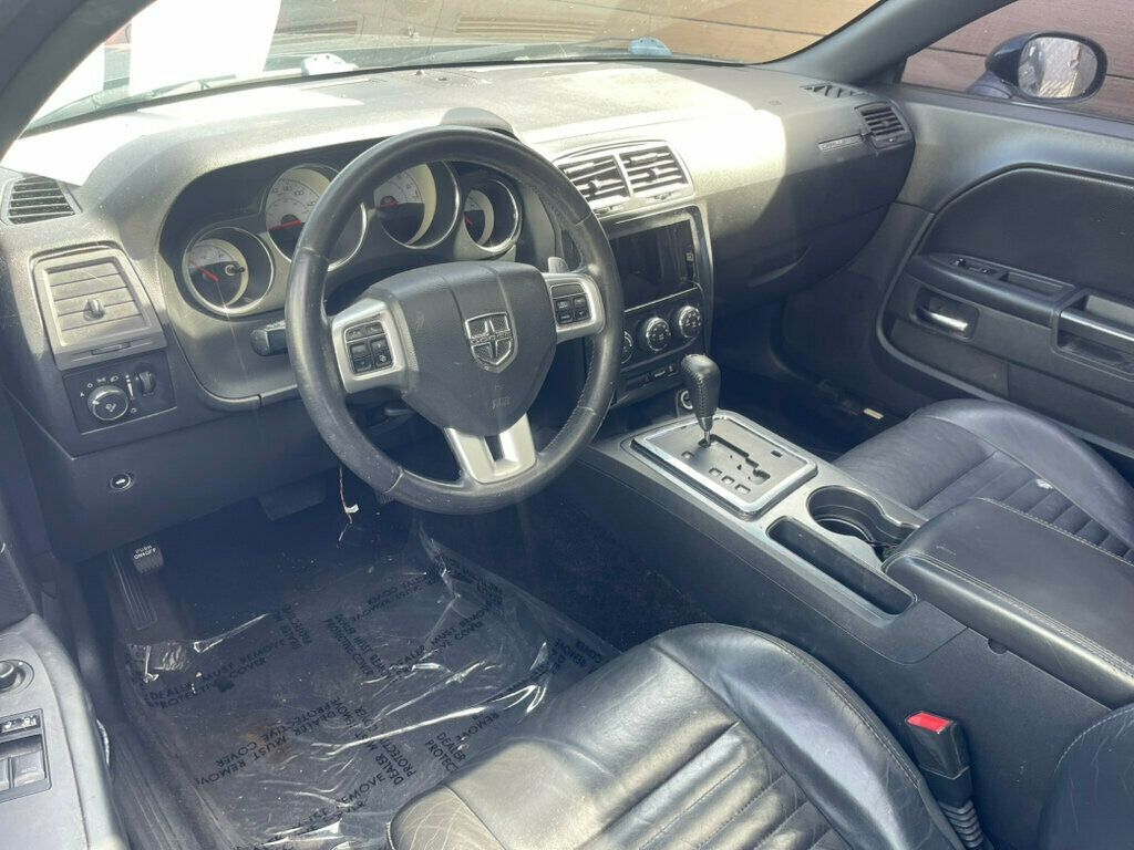 2014 Dodge Challenger 2dr Coupe SXT Plus - 22697911 - 4