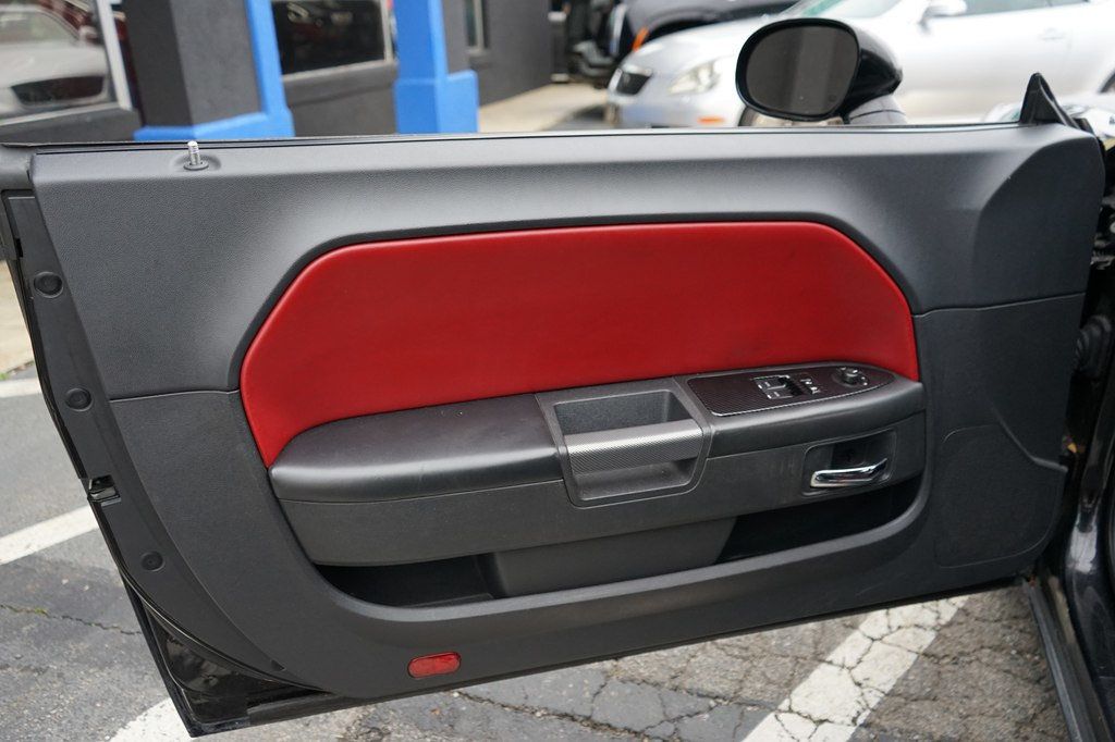 2014 Dodge Challenger R/T - 22955333 - 19