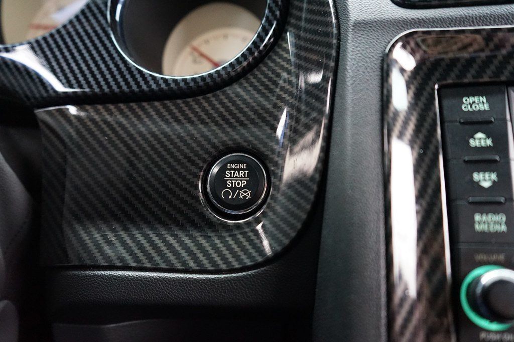 2014 Dodge Challenger R/T - 22955333 - 27