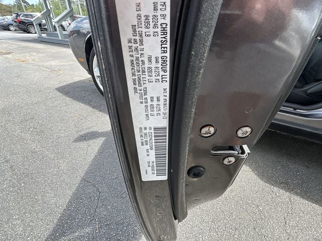 2014 Dodge Challenger SXT - 22982119 - 21