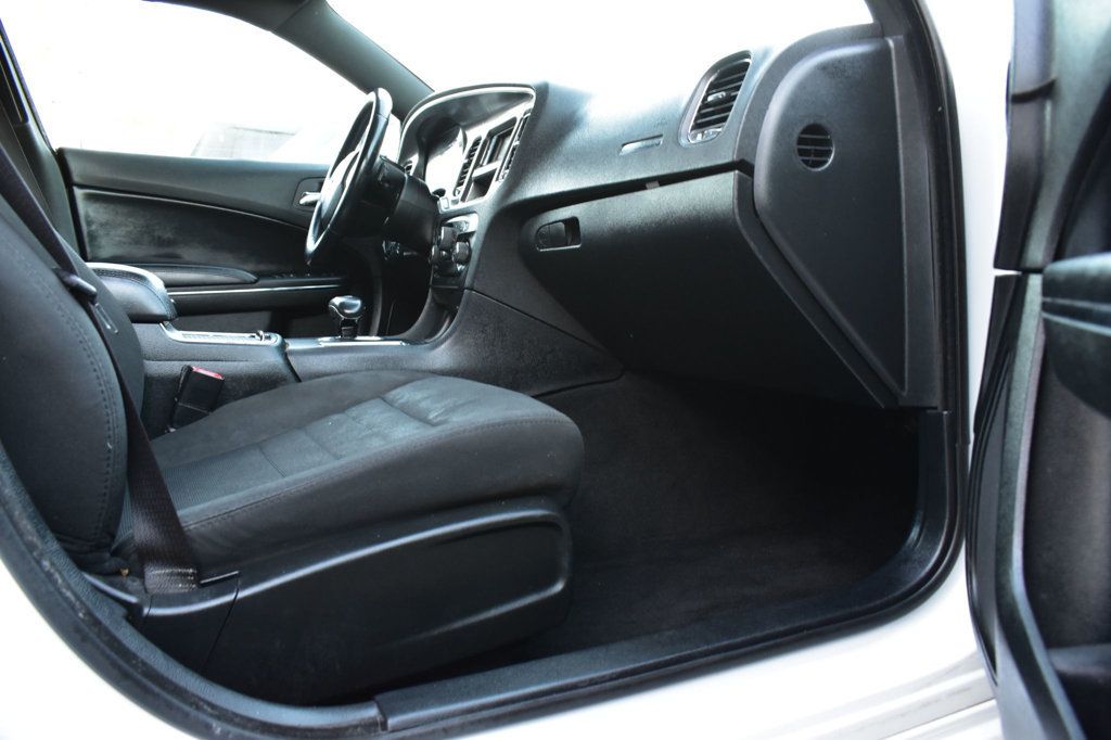 2014 Dodge Charger 4dr Sedan SE RWD - 22976403 - 14