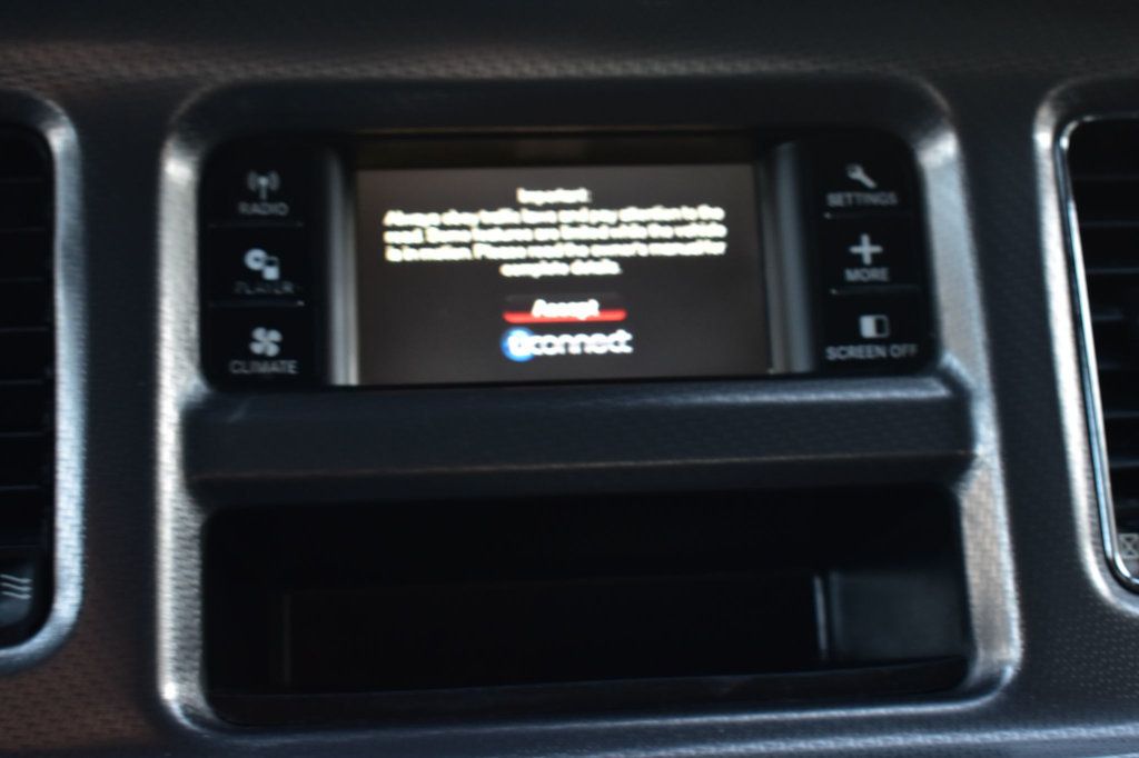 2014 Dodge Charger 4dr Sedan SE RWD - 22976403 - 24